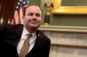 MAGA Senator Mike Lee Falls for Pretend Letter That Seems to Be Generated by AI