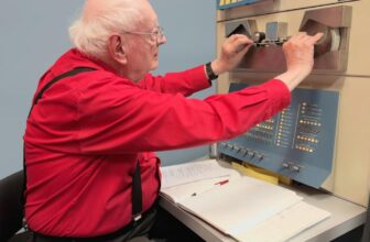 Somebody programmed a 65-year previous laptop to play Boards of Canada’s ‘Olson’